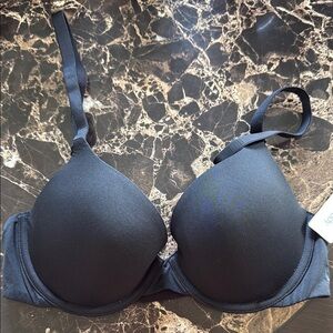 Black Women's Bra by Gap body
